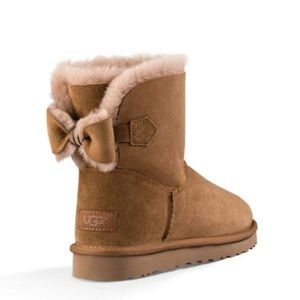 UGG mini bows